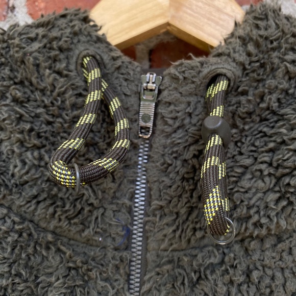 Lululemon Oh So Sherpa Half Zip Hoodie Dark Olive Size 14 - Picture 2 of 6